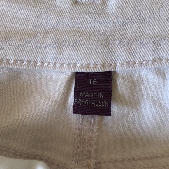 Gloria Vanderbilt Amanda All Around Slimming Effect Capri size 16. - Picture 5 of 10